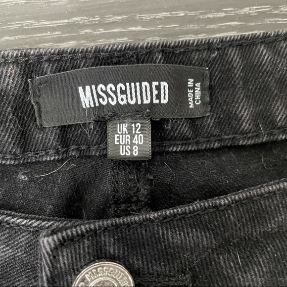 Missguided Petite Riot High Waisted Mom Jean - Picture 5 of 5
